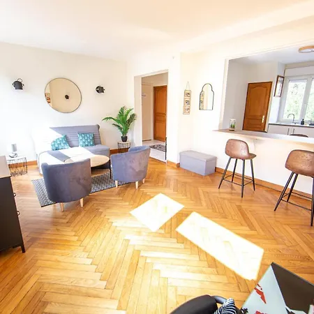 Kasa 37 - Centre - Equipe - 2 Tv Apartment